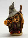 horror witch4.jpg (97861 bytes)