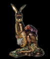 roo over black.jpg (35360 bytes)